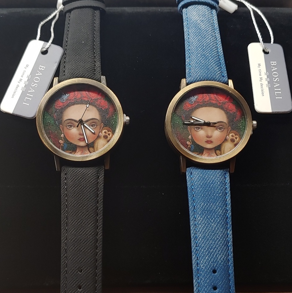 Frida watches